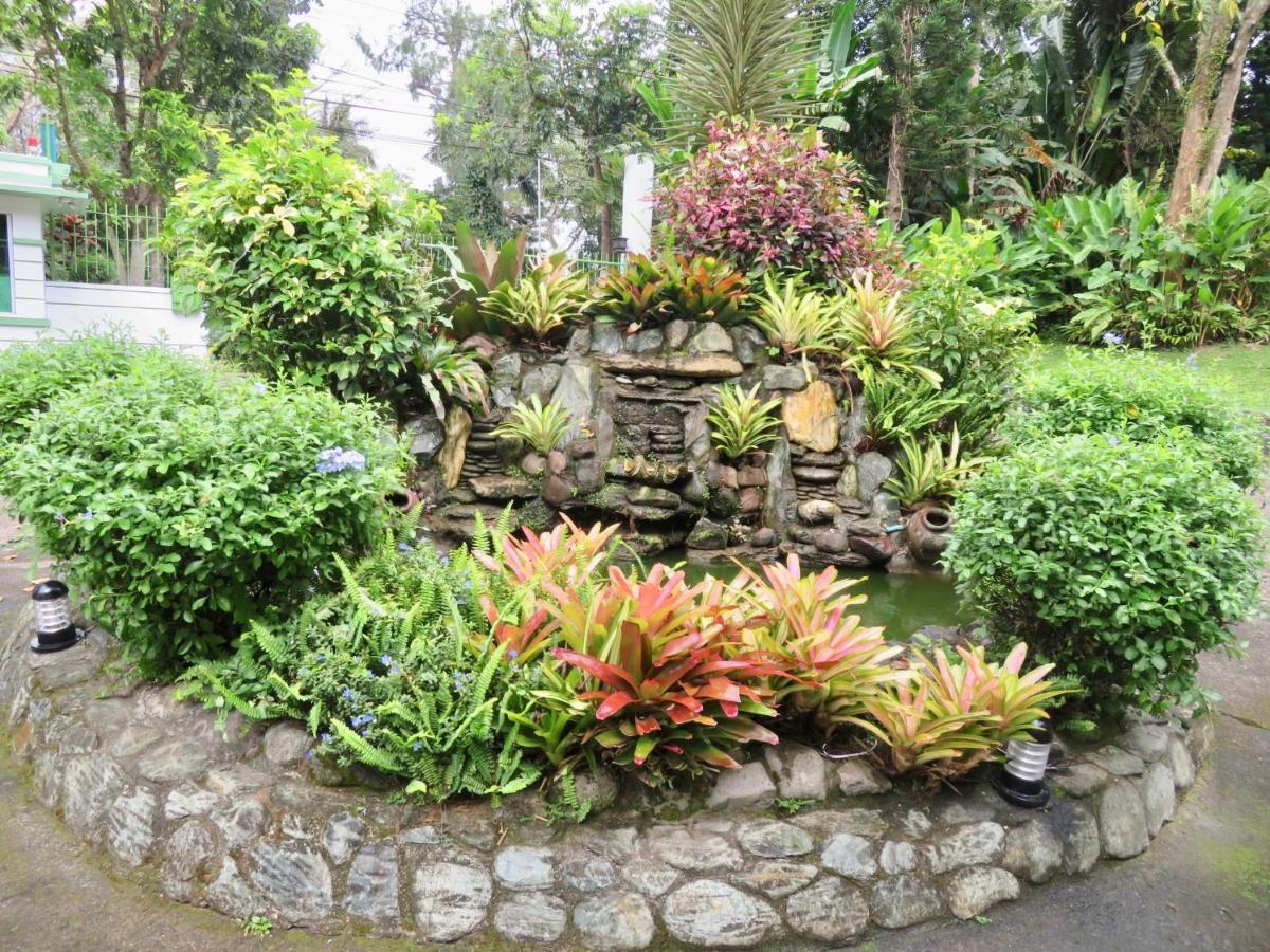 All Care Bed And Breakfast Tagaytay City Екстериор снимка