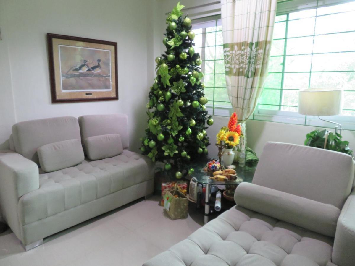 All Care Bed And Breakfast Tagaytay City Екстериор снимка